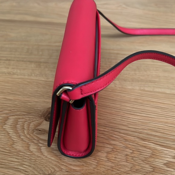 Kate Spade small clutch with strap - Picture 10 of 11